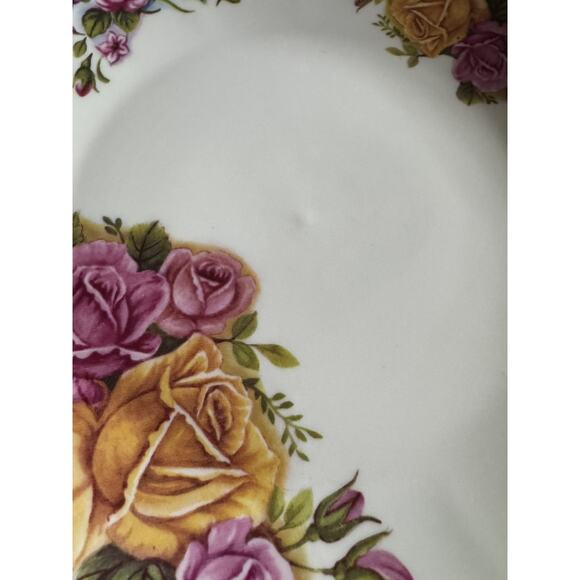 Roses Floral Plate 10” Dinner Party Serving Cabin Cottage VTG (?) Hippie Flower - Picture 10 of 10